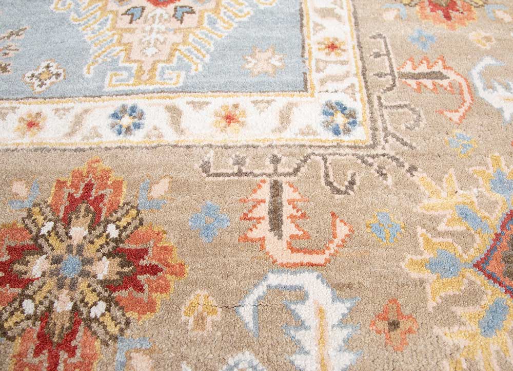 cyanna blue wool Hand Knotted Rug - CloseUp