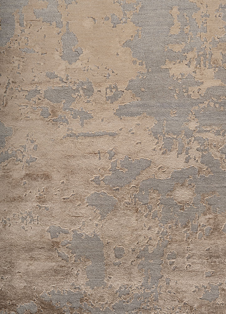 chaos theory by kavi gold wool and bamboo silk Hand Knotted Rug - CloseUp