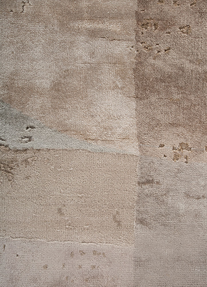 unfold by kavi ivory wool and bamboo silk Hand Knotted Rug - CloseUp