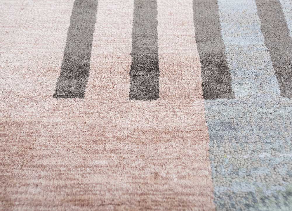 aakar by kavi grey and black wool and bamboo silk Hand Knotted Rug - CloseUp