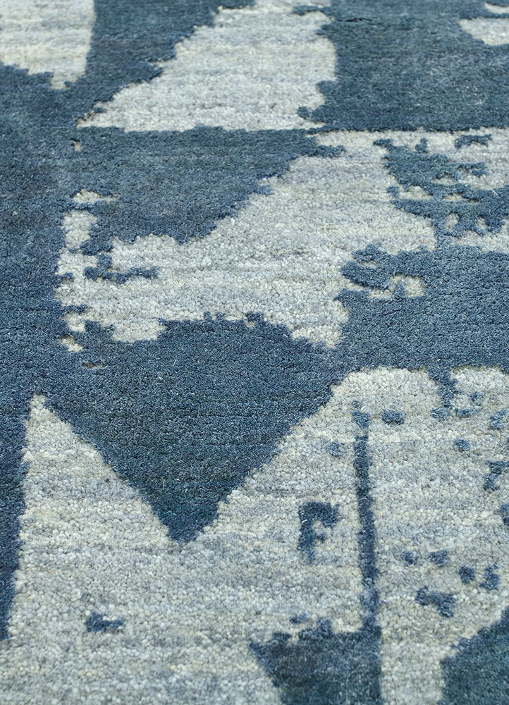 chaos theory by kavi blue wool and bamboo silk Hand Knotted Rug - CloseUp