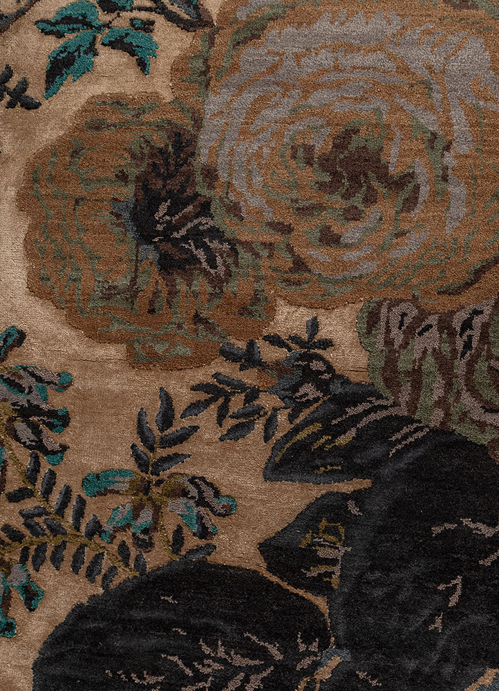 gilded age gold wool and bamboo silk Hand Knotted Rug - CloseUp
