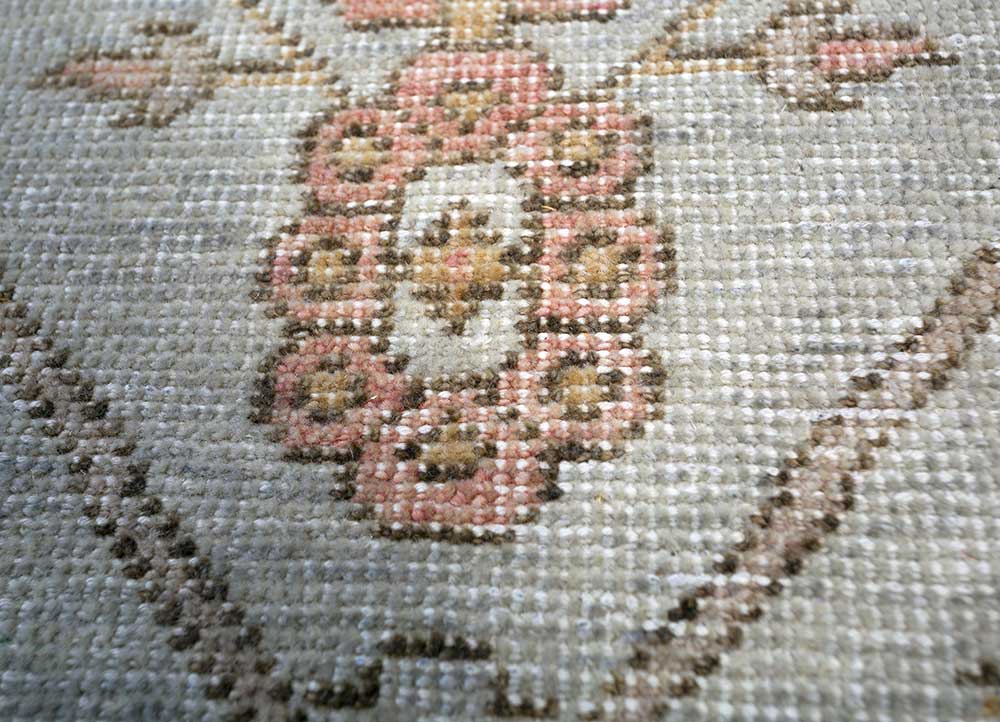 erbe beige and brown wool Hand Knotted Rug - CloseUp