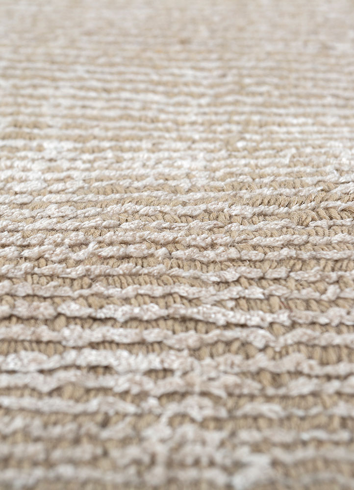 basis beige and brown wool and viscose Hand Loom Rug - CloseUp