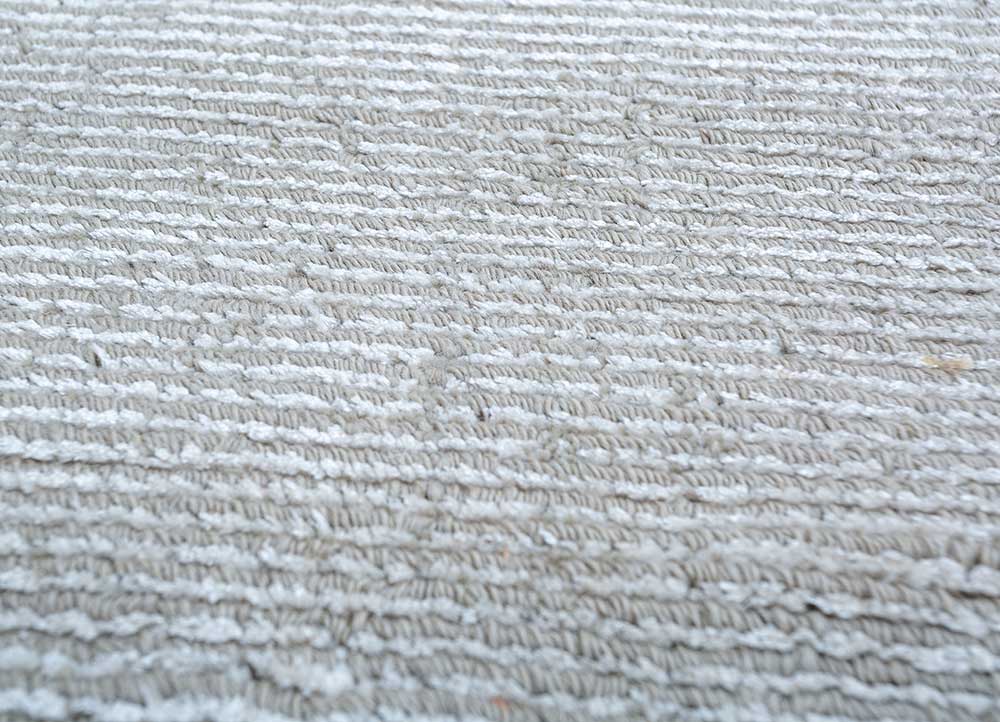 basis grey and black wool and viscose Hand Loom Rug - CloseUp