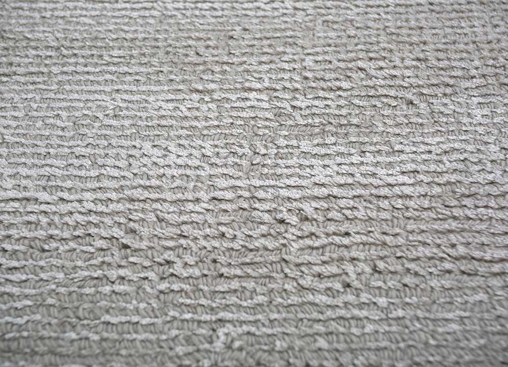 basis ivory wool and viscose Hand Loom Rug - CloseUp