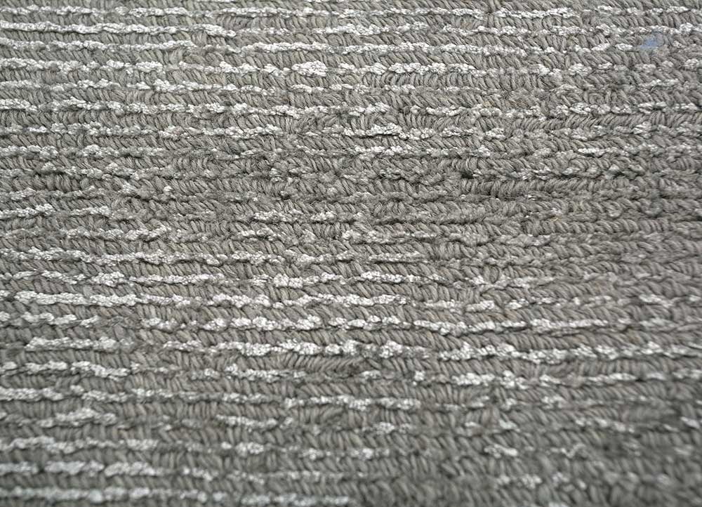 basis grey and black wool and viscose Hand Loom Rug - CloseUp