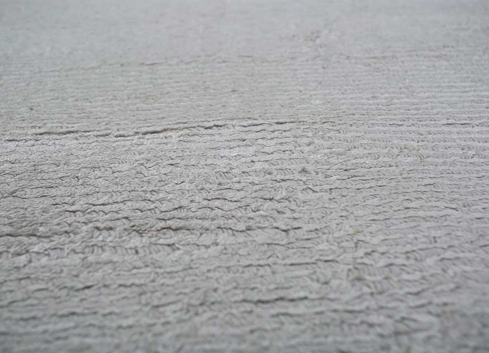 basis grey and black wool and viscose Hand Loom Rug - CloseUp