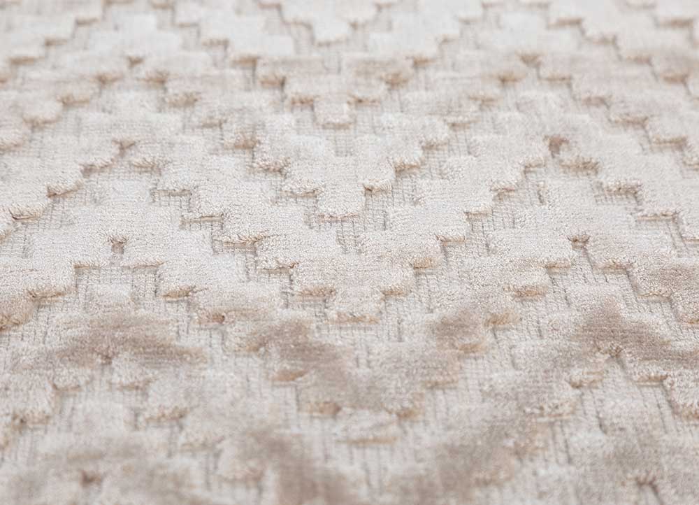 acar ivory viscose Hand Loom Rug - CloseUp