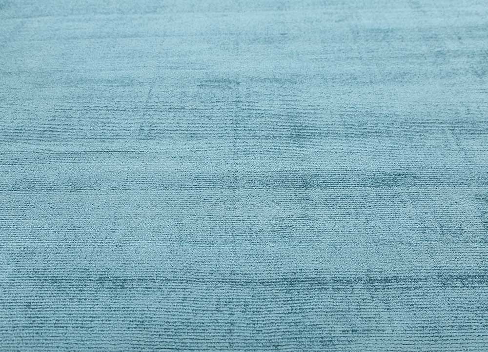 tesoro blue viscose Hand Loom Rug - CloseUp