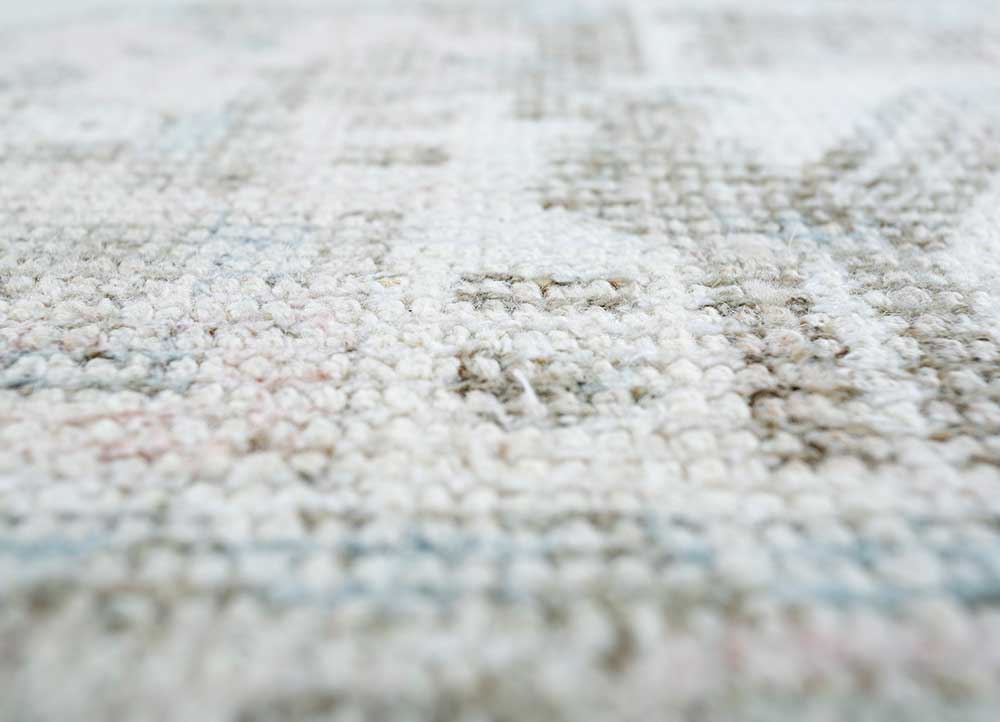 acar ivory wool and bamboo silk Hand Loom Rug - CloseUp