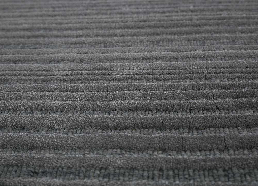 tesoro grey and black wool and bamboo silk Hand Loom Rug - CloseUp