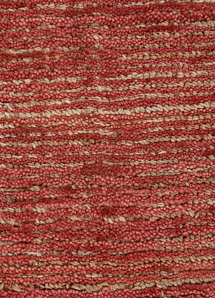 contour red and orange wool Hand Loom Rug - CloseUp