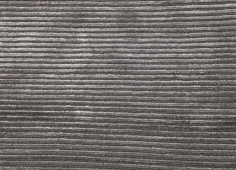 basis grey and black wool and viscose Hand Loom Rug - CloseUp