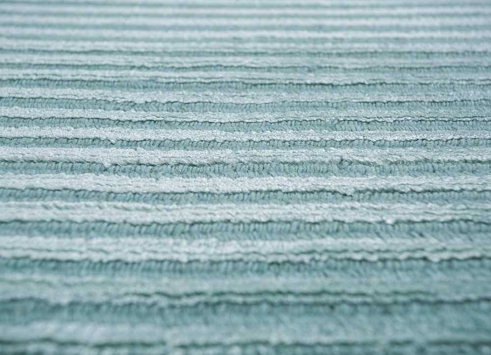 basis blue wool and viscose Hand Loom Rug - CloseUp