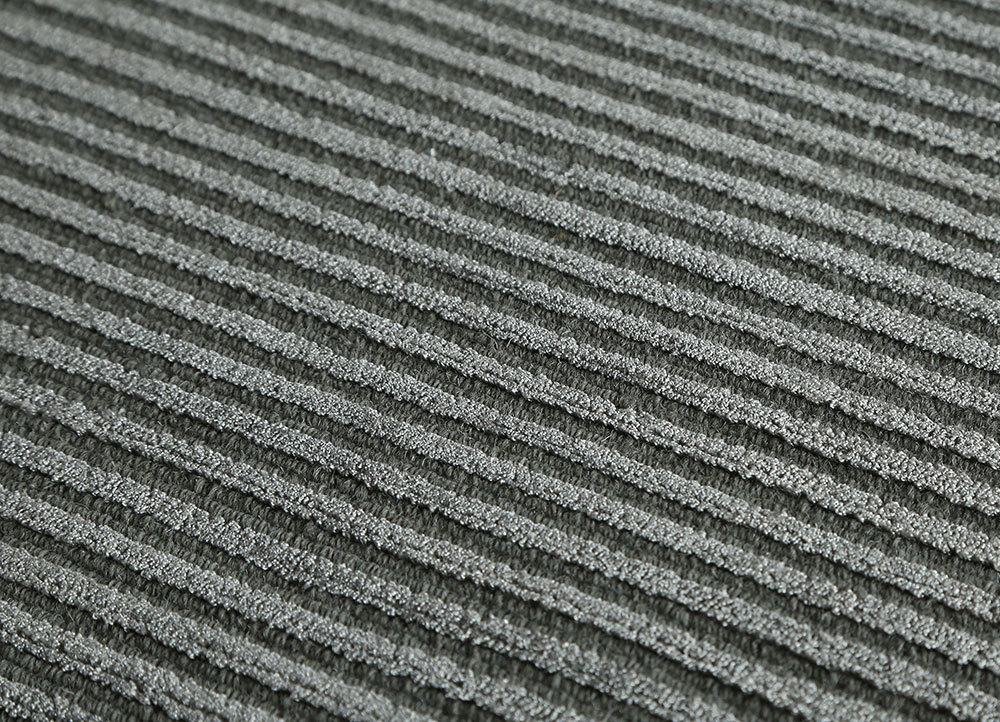 basis grey and black wool and viscose Hand Loom Rug - CloseUp
