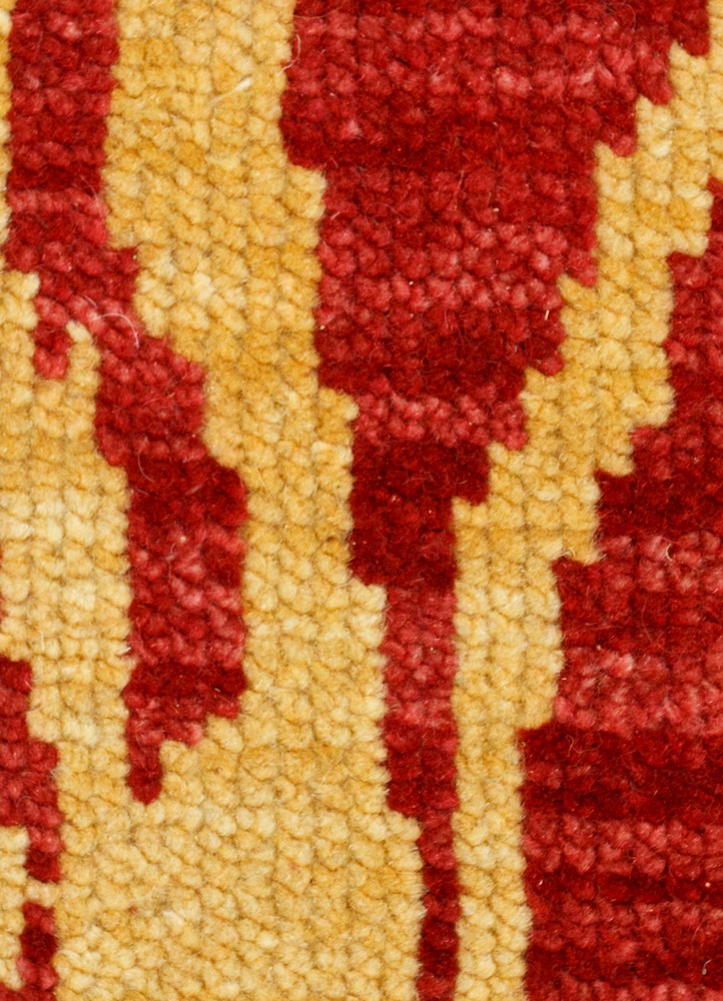 savana red and orange wool Hand Knotted Rug - CloseUp