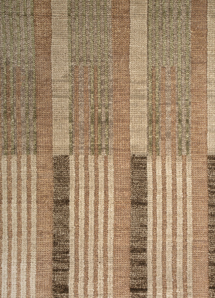 thyme beige and brown wool Hand Knotted Rug - CloseUp