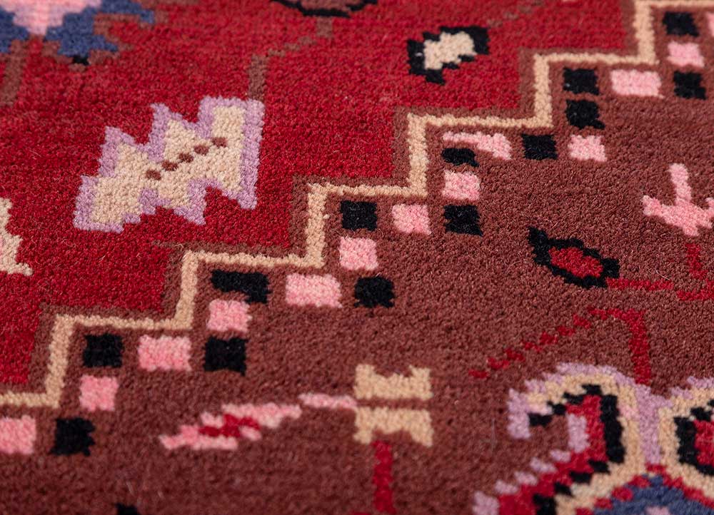 savana red and orange wool Hand Knotted Rug - CloseUp