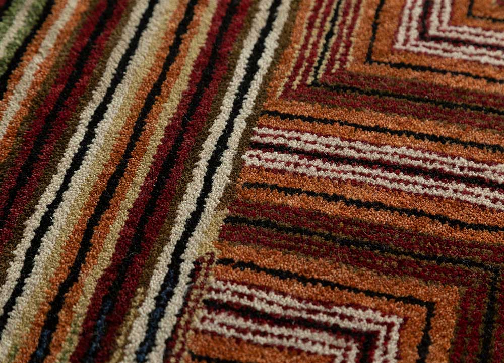 manchaha red and orange wool Hand Knotted Rug - CloseUp