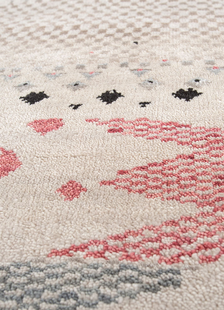 manchaha ivory wool and bamboo silk Hand Knotted Rug - CloseUp
