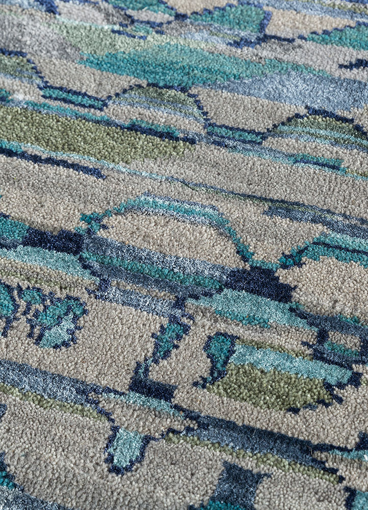 manchaha blue wool and bamboo silk Hand Knotted Rug - CloseUp