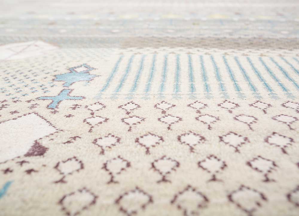 freedom manchaha ivory wool and bamboo silk Hand Knotted Rug - CloseUp