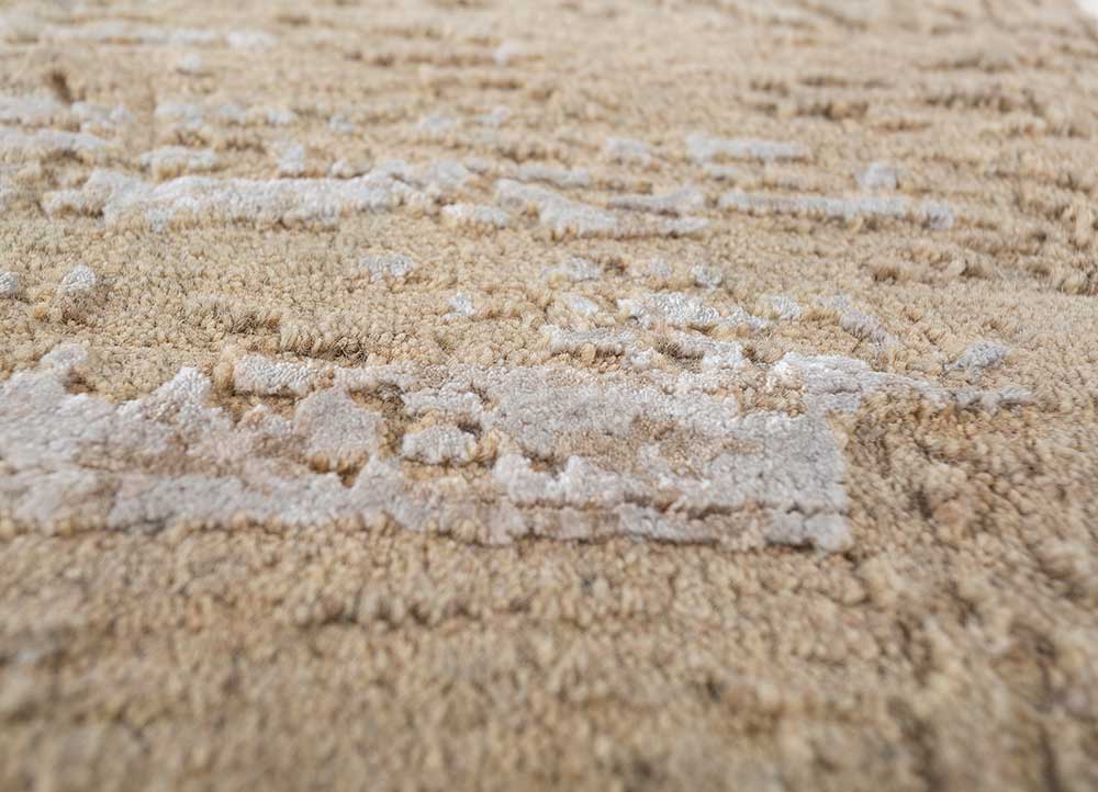 uvenuti beige and brown wool and bamboo silk Hand Knotted Rug - CloseUp