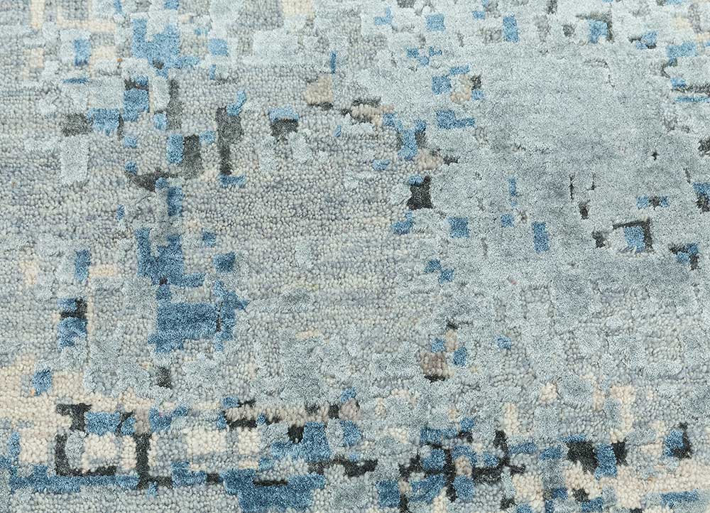 tattvam blue wool and bamboo silk Hand Knotted Rug - CloseUp