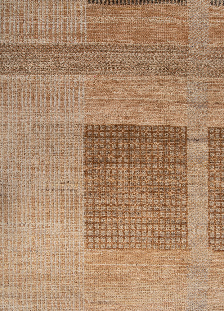 blythe beige and brown wool Hand Knotted Rug - CloseUp
