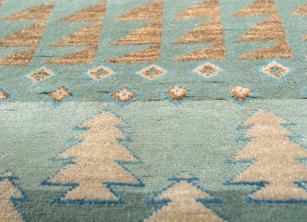 manchaha blue silk Hand Knotted Rug - CloseUp