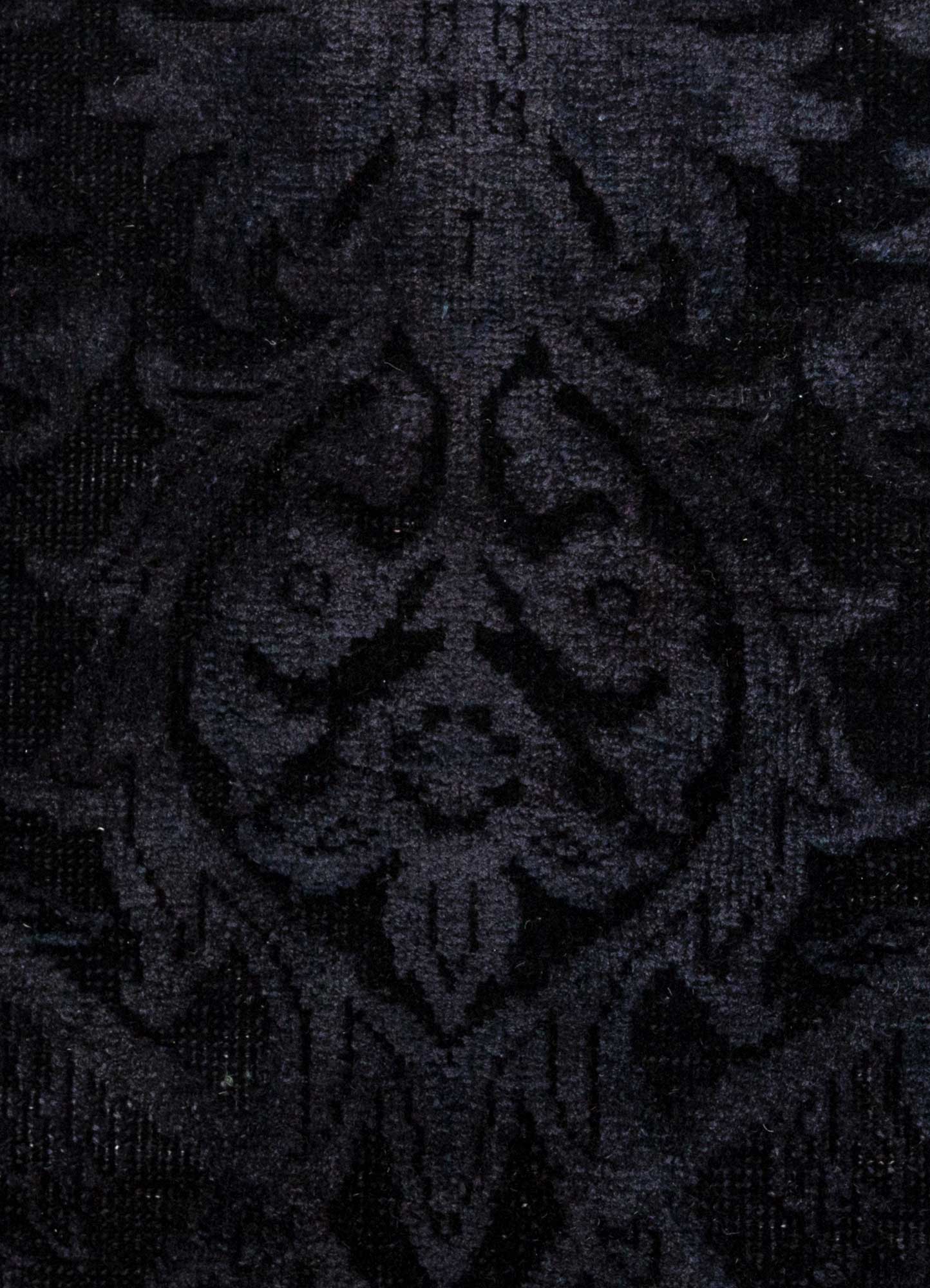 far east grey and black wool and silk Hand Knotted Rug - CloseUp