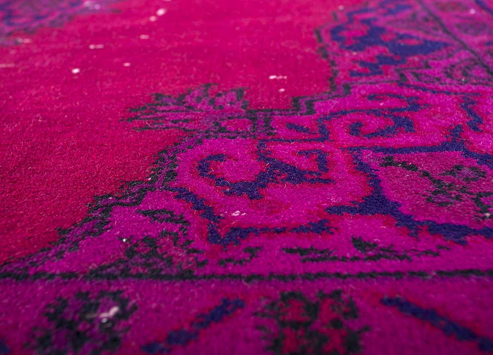 lacuna pink and purple wool Hand Knotted Rug - CloseUp