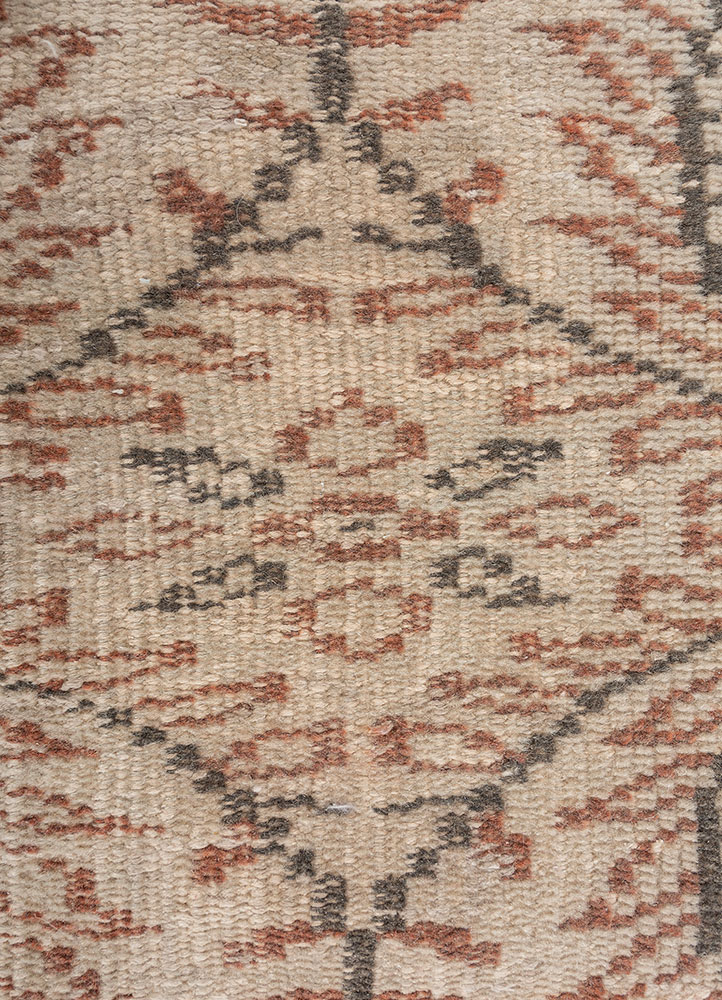 vintage pink and purple wool Hand Knotted Rug - CloseUp