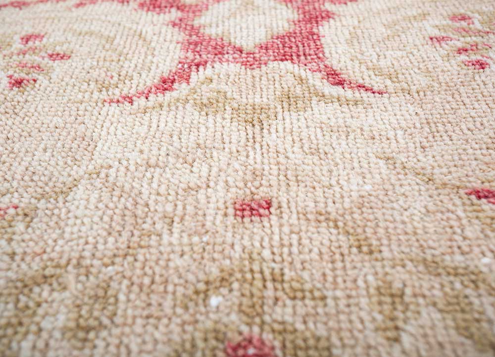 vintage red and orange wool Hand Knotted Rug - CloseUp