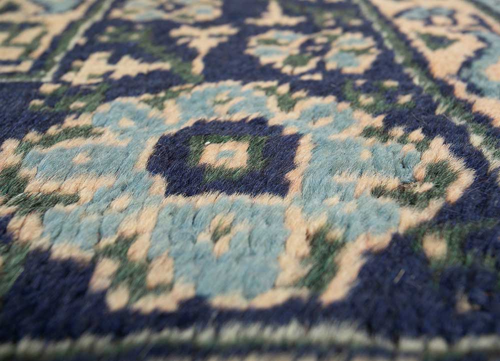 vintage beige and brown wool Hand Knotted Rug - CloseUp