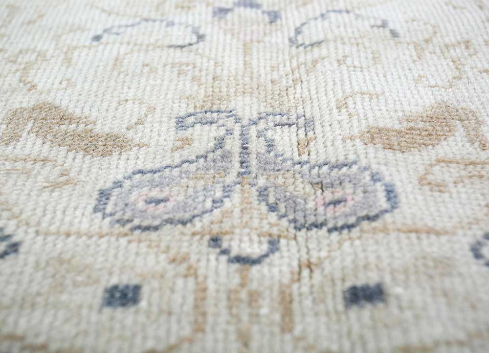 vintage beige and brown wool Hand Knotted Rug - CloseUp