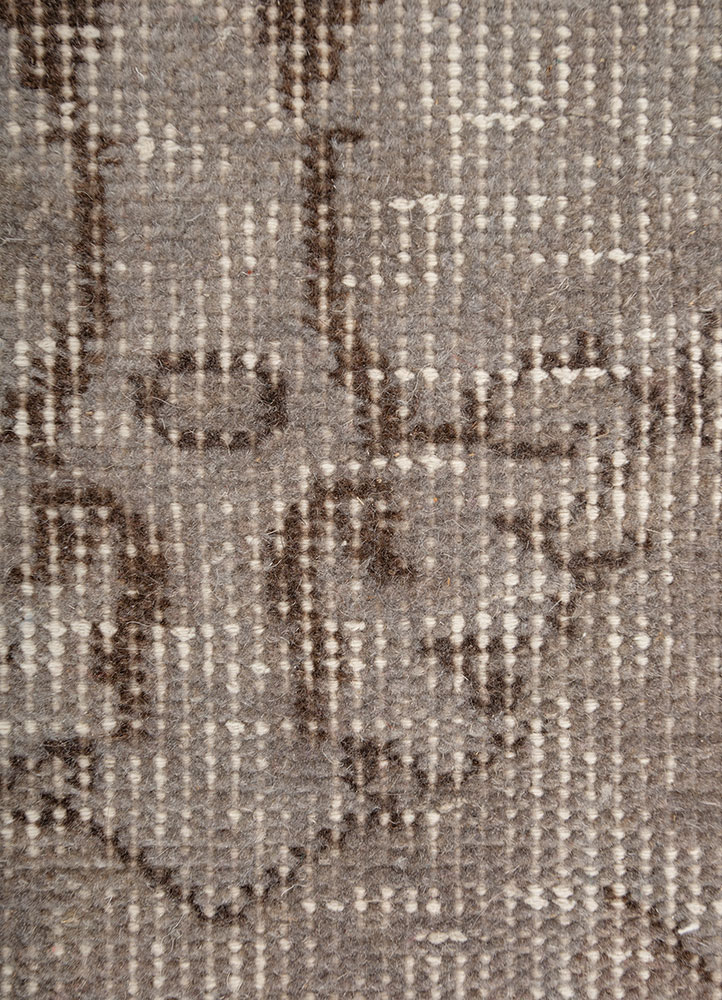 vintage grey and black wool Hand Knotted Rug - CloseUp