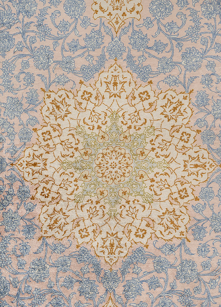 aalam ivory silk Hand Knotted Rug - CloseUp