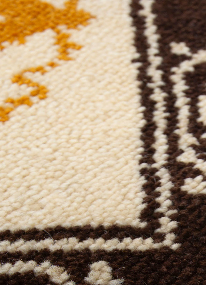aalam beige and brown wool Hand Knotted Rug - CloseUp aalam beige and brown wool Hand Knotted Rug - CloseUp