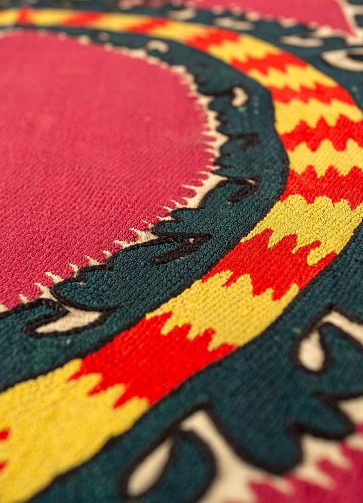 tapestry pink and purple wool Flat Weaves Rug - CloseUp tapestry pink and purple wool Flat Weaves Rug - CloseUp