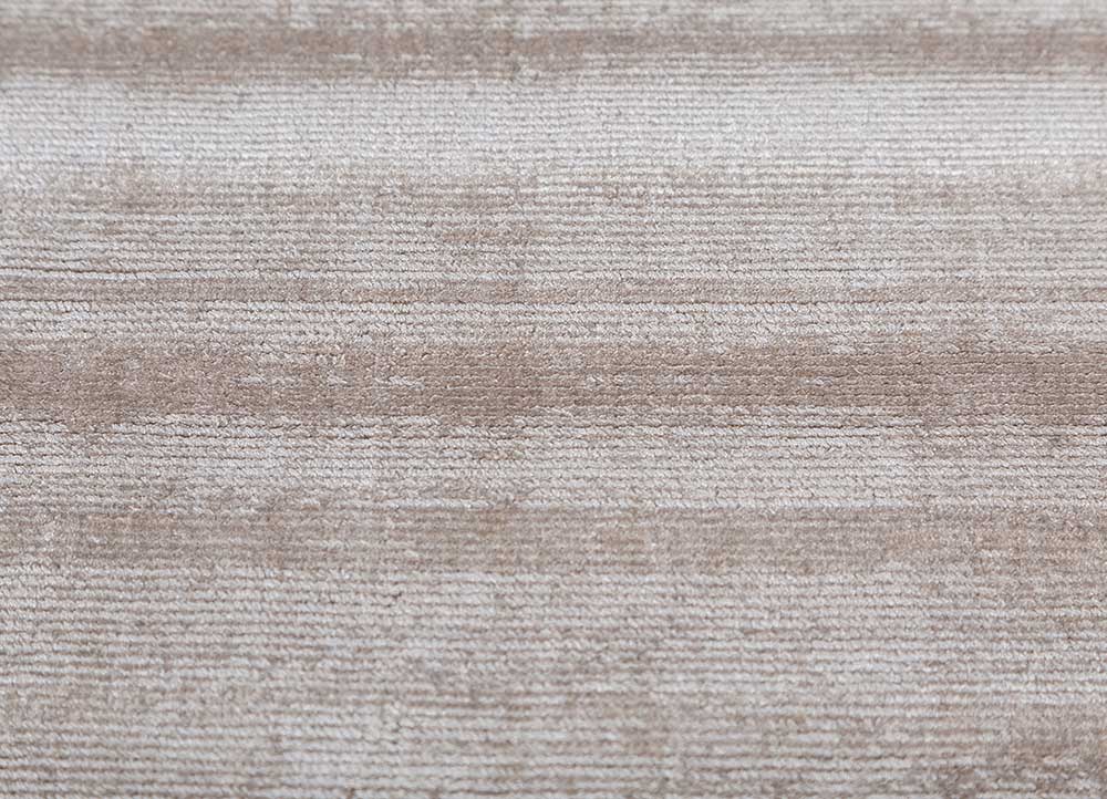 basis grey and black viscose Hand Loom Rug - CloseUp