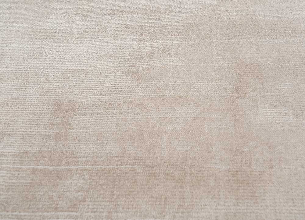 basis ivory viscose Hand Loom Rug - CloseUp