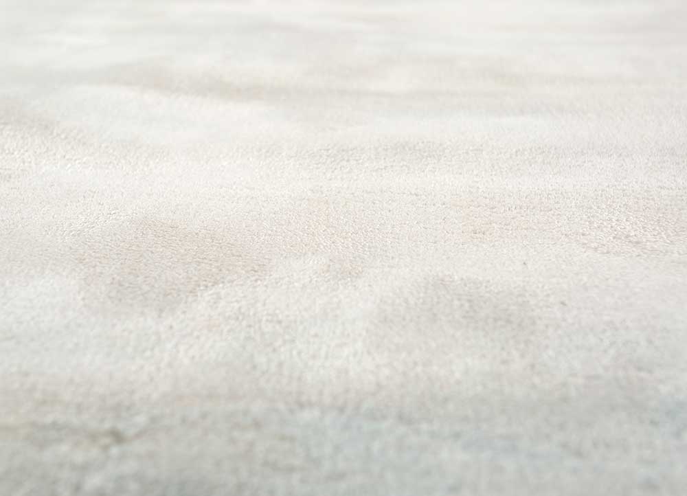 basis blue wool and viscose Hand Loom Rug - CloseUp