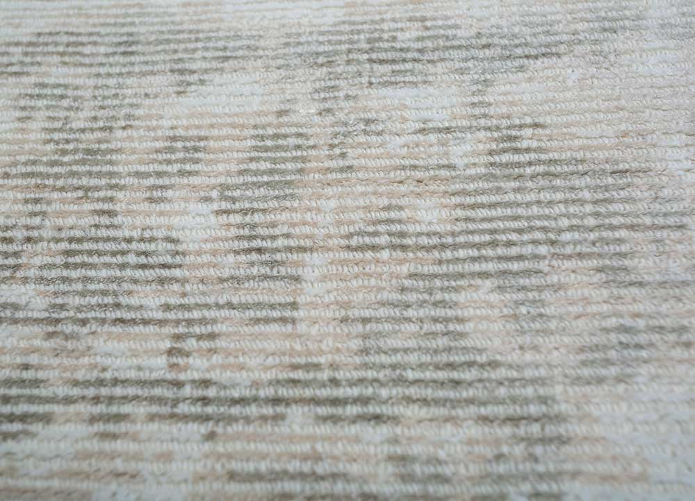 basis ivory wool and viscose Hand Loom Rug - CloseUp