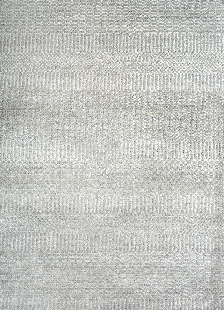 aprezo blue wool and bamboo silk Hand Knotted Rug - CloseUp