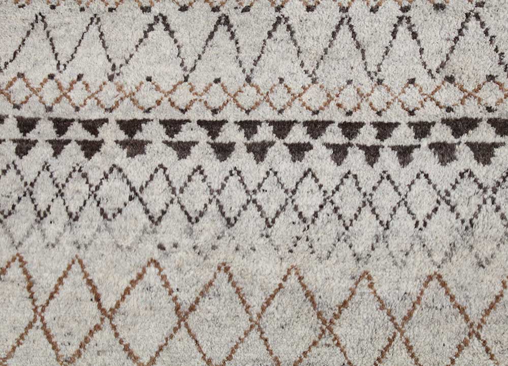 zuri ivory wool Hand Knotted Rug - CloseUp