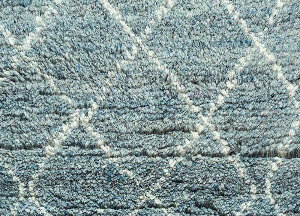 zuri blue wool Hand Knotted Rug - CloseUp