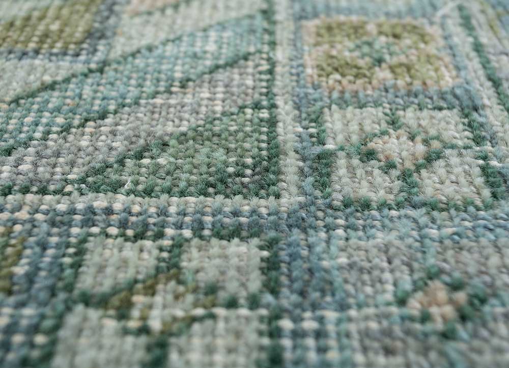 erbe green wool Hand Knotted Rug - CloseUp