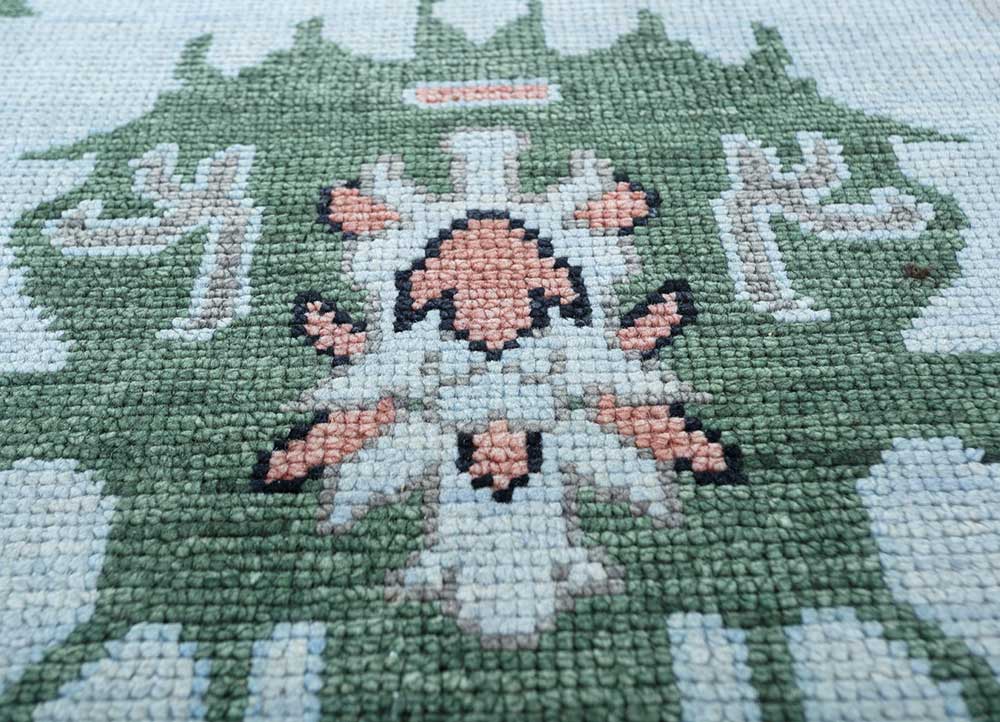 cyanna blue wool Hand Knotted Rug - CloseUp